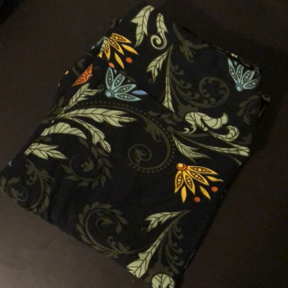 Tween paisley leggings lularoe
